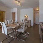 Apartamento In 39042