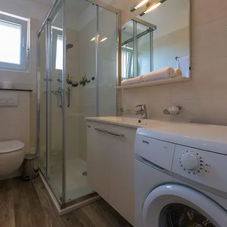 Apartament In 39042